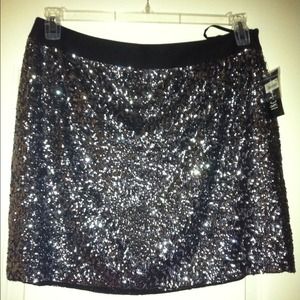 Reserved for @tiffneya Sequin Skirt