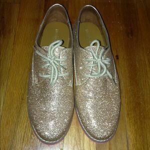 -TRADED- Mossimo Supply Co. Shoes