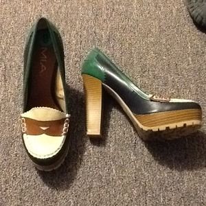 🚫🚫🚫🚫🚫🚫🚫🚫🚫Mia heeled loafers