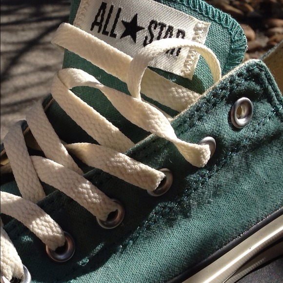 Converse Shoes - Converse. NIB.