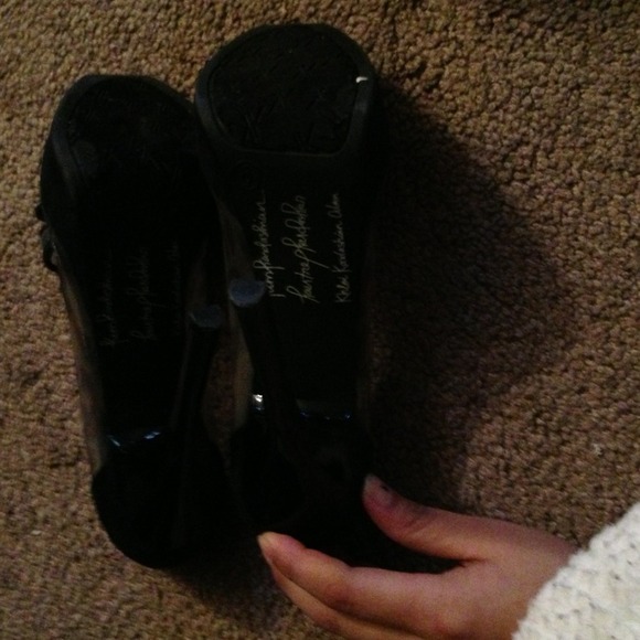 Kardashian heels - Picture 3 of 3