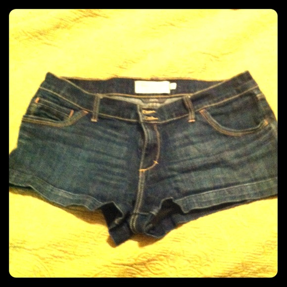 🚫SOLD!!!🚫Abercrombie and Fitch Denim Shorts