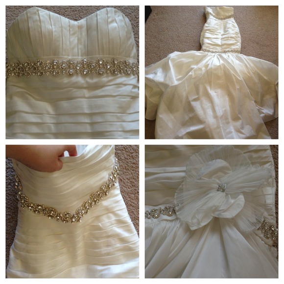 Wedding dress - Picture 3 of 3