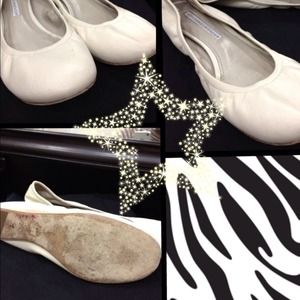 Vera Wang Lavender collection flats