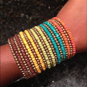 Multi-color bracelet