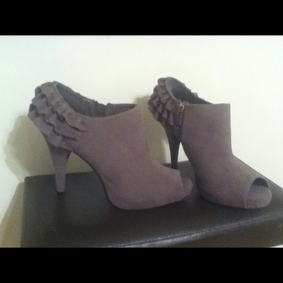 Reserved  !!!  Reserved   Grey Suede Booties