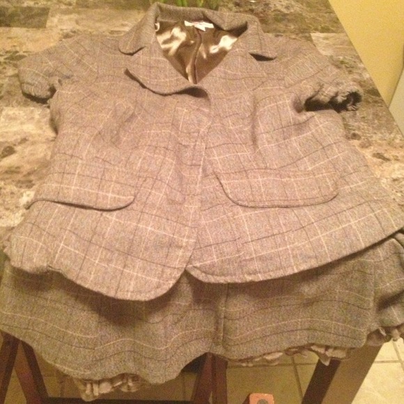 Candice's skirt and jacket set - Picture 1 of 3