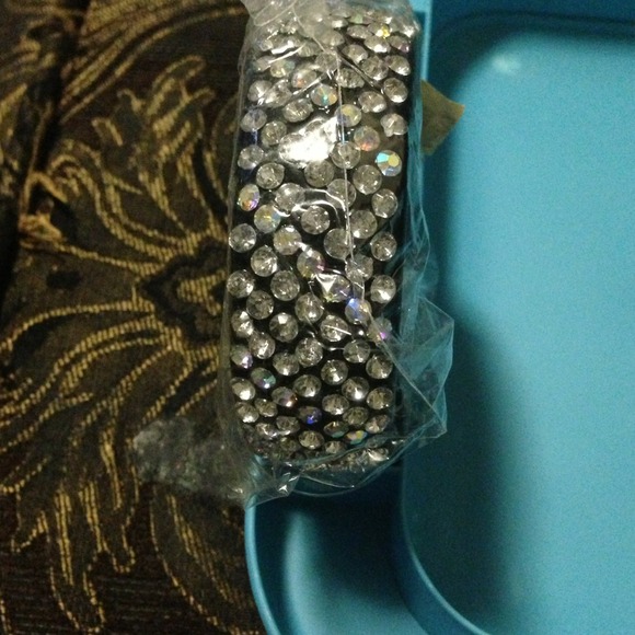 Black Rhinestone bracelet - Picture 1 of 2