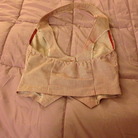 Top - Picture 2 of 2