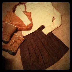 Gap cute pleated skirt