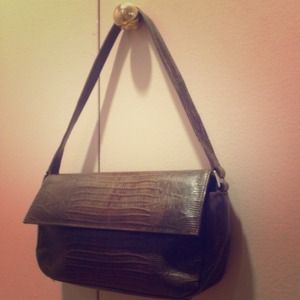 Ann Taylor Handbags - Ann Taylor Brown Croc shoulder Bag Ann Taylor Handbags - Ann Taylor Brown Croc shoulder Bag