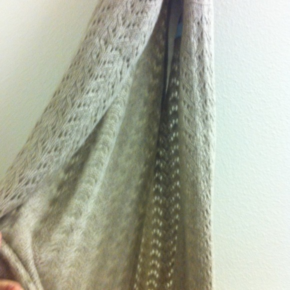 Lightweight infinity scarf