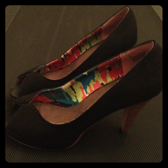 Madden girl black heels