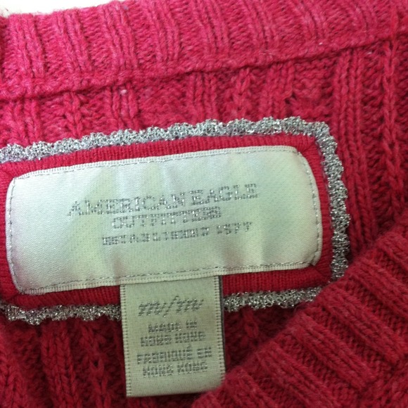Pink American eagle sweater. Great condition! - Picture 2 of 2