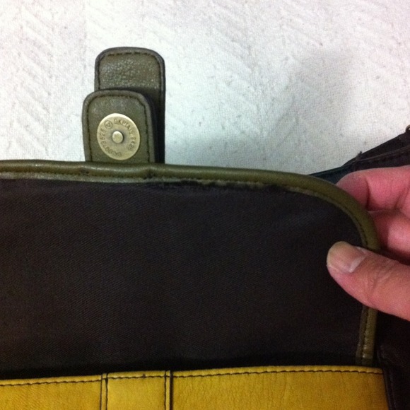 ❌SOLD❌Crossbody leather bag - Picture 4 of 4