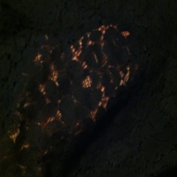 Sold🚫🚫 - Picture 2 of 4