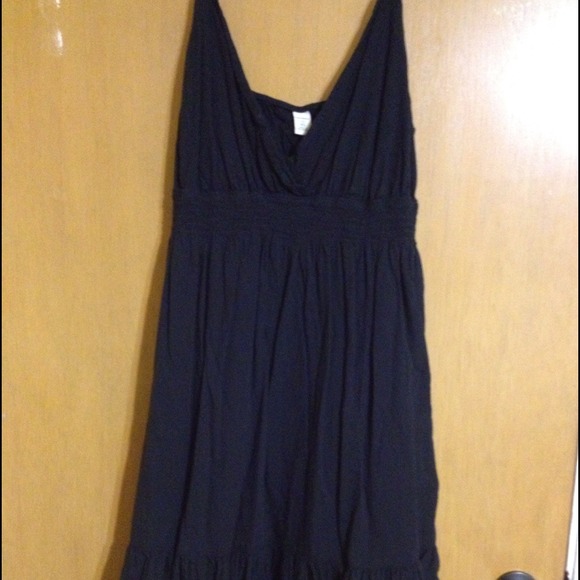 💢 Reserved/bundled 💢Black crinkle dress
