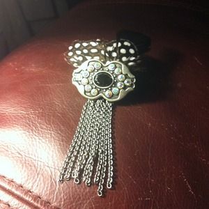 Vintage feather pin