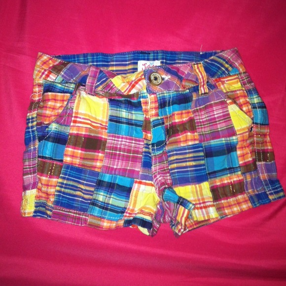 💥Sold ~ Bundled💥Children's shorts