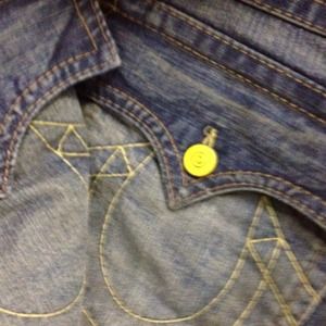 Size 36 True Religion jeans