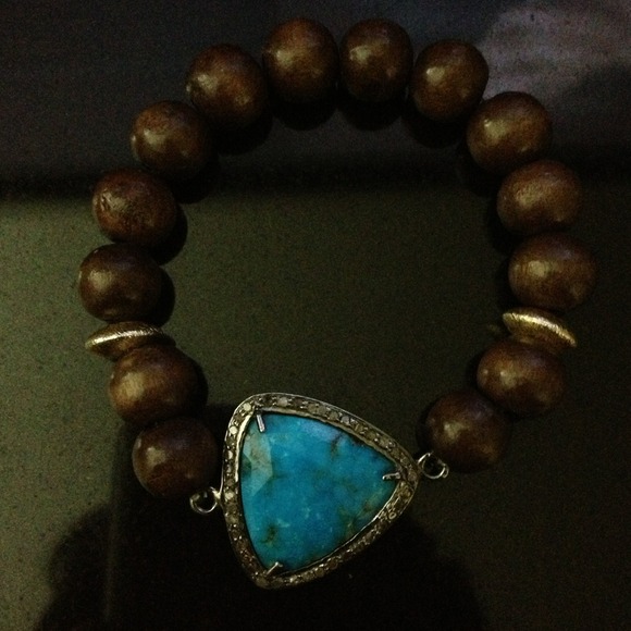 Turquoise and diamond bracelet with wooden beads