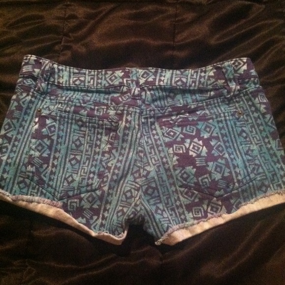 Blue Aztec Shorts - Picture 2 of 4