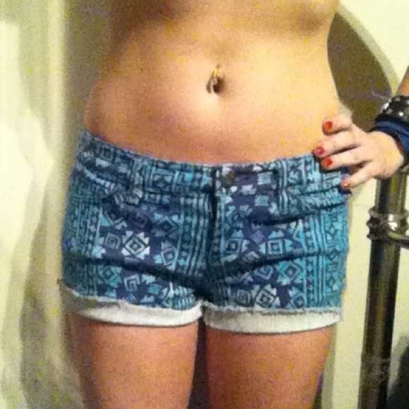 Blue Aztec Shorts - Picture 4 of 4