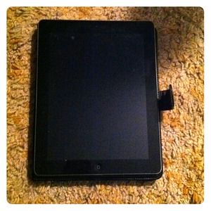 RESERVED iPad 2 16gb