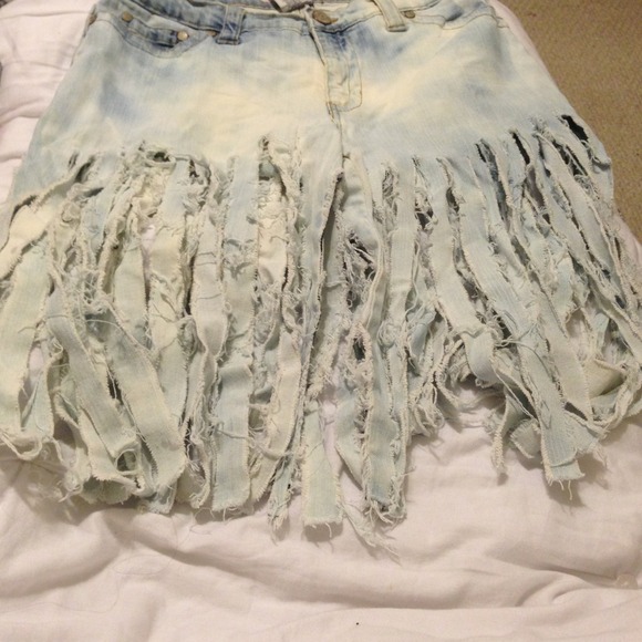 Fringe shorts new and hot😍
