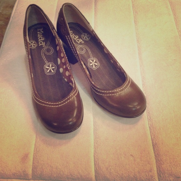 Brown heels