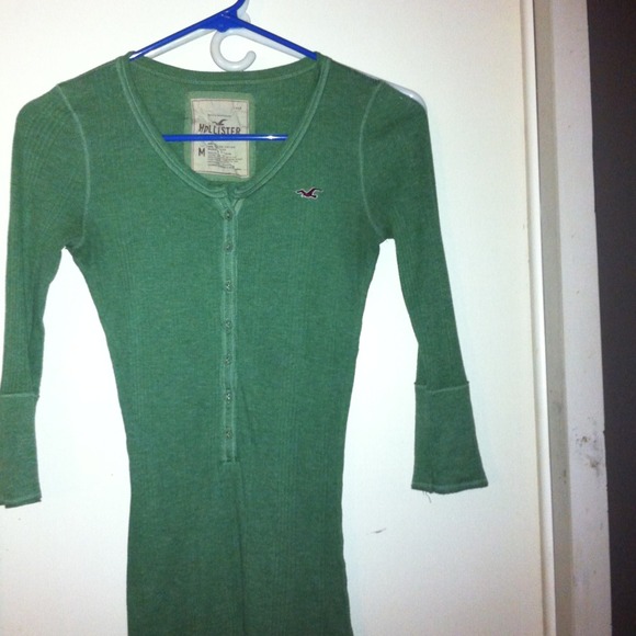 Hollister - Picture 1 of 1
