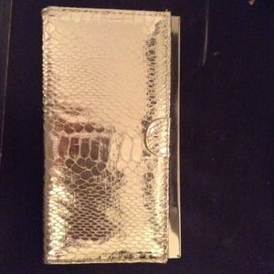 Gold wallet