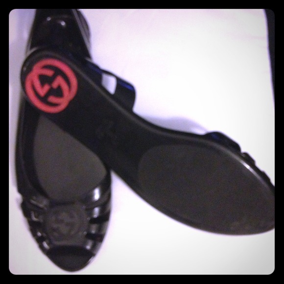 Authentic GUCCI jelly's. Size 37