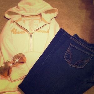 Cute outfit W/ free sunglasses