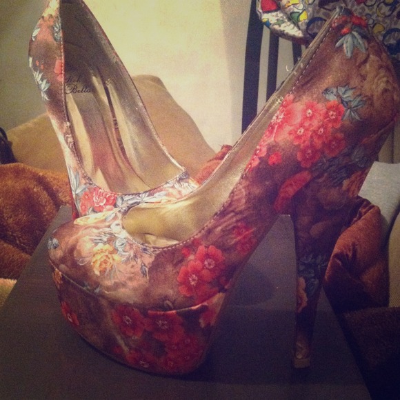 Hills - Picture 1 of 1