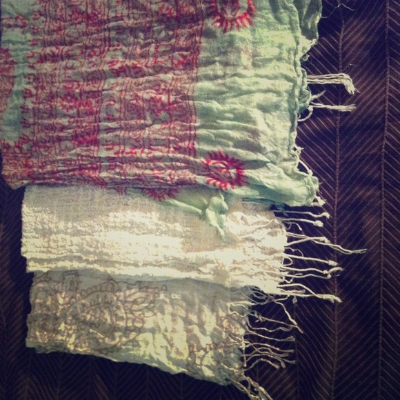 2 scarves green and white with tan.