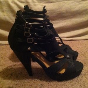 Black buckle heels