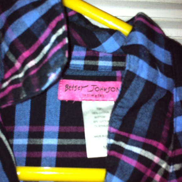 Traded - Picture 2 of 2