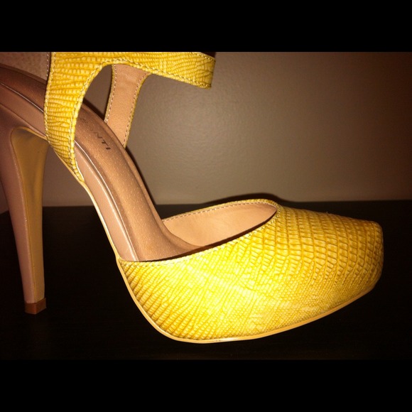 Marco Santi for Sole Society Pumps - Never Worn