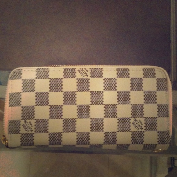 Reserved for @cathy Two zipper wallet/clutch