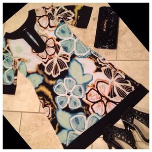 Reserved!! Lilly Oversized Floral Dress - XS