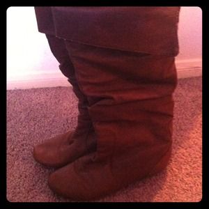 Reserved✅Steve Madden tan leather boots