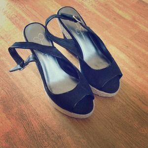 JS wedges,peach shorts,2 Camis and 1 tank,heels