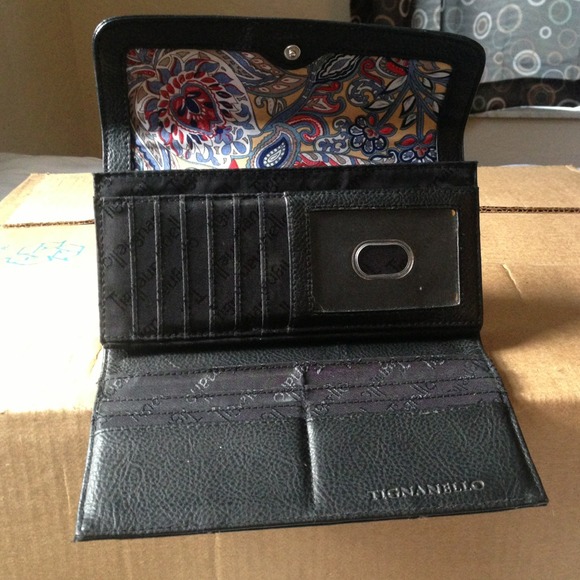 Wallet - Picture 3 of 4