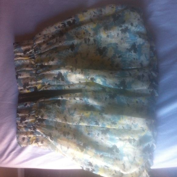 High Waisted Floral Skirt