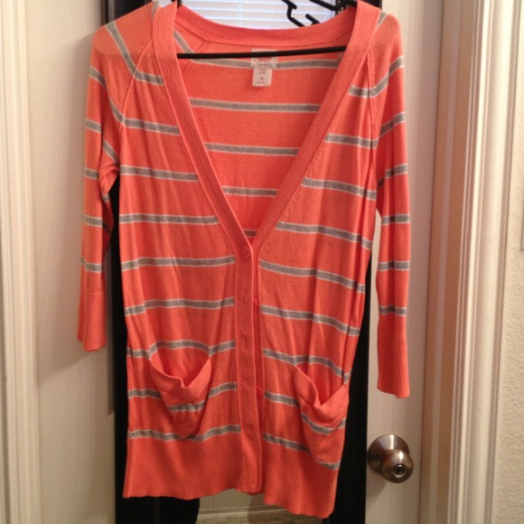 [SOLD] - Mossimo Supply Co Cardigan Sweater!!!