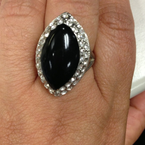 Black stone fashion ring size 8
