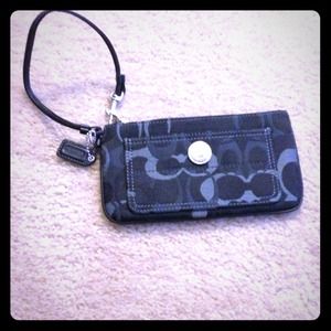 Black Signature Coach Wristlet