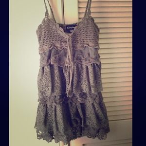 ❌SOLD❌Crochet lacey top