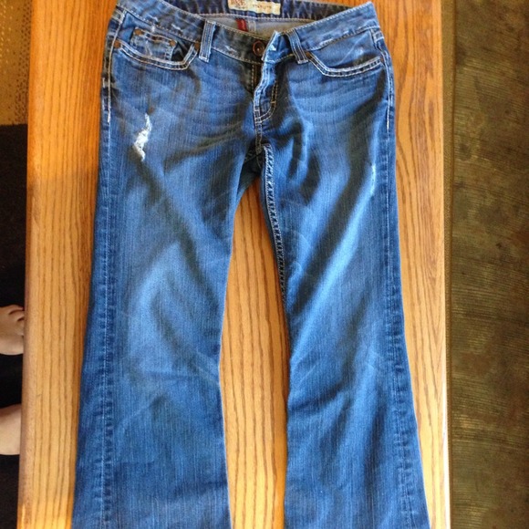 !!!SOLD!!!Women's BKE Jeans